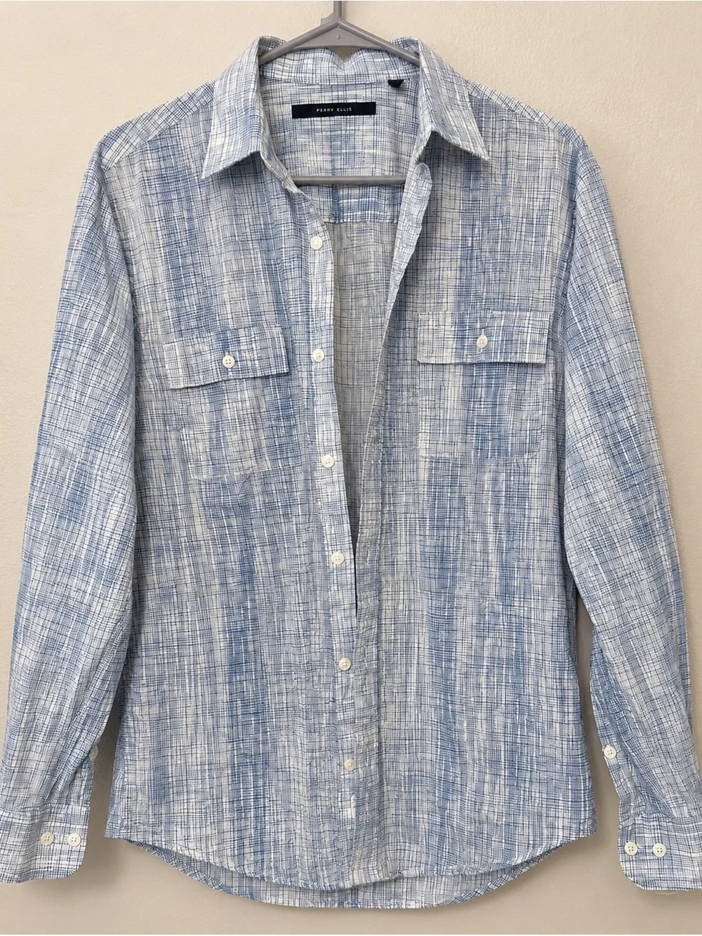 Perry Ellis Men’s Medium Blue White Plaid Button Down Shirt 100% Cotton Coastal
